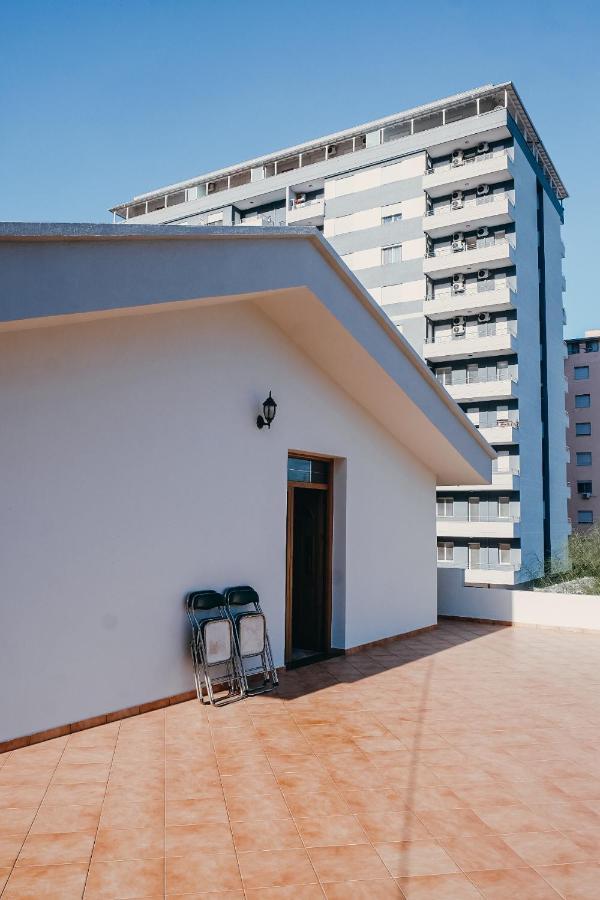Apartments Mehmeti Vlorë エクステリア 写真